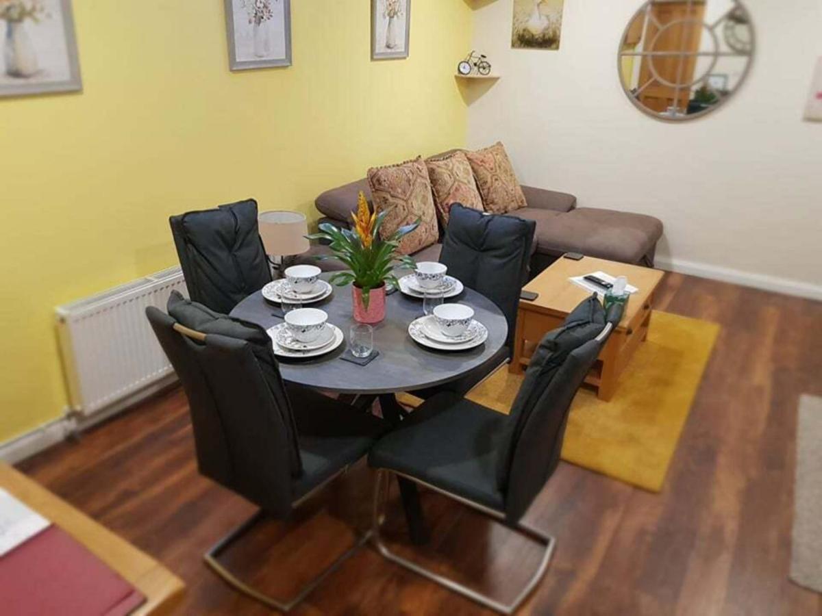 The Musical Ceol Cottage 1-Bedroom - Sleeps Four Ballynahinch Exterior foto